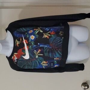 EUC Nike Cropped Sweatshirt